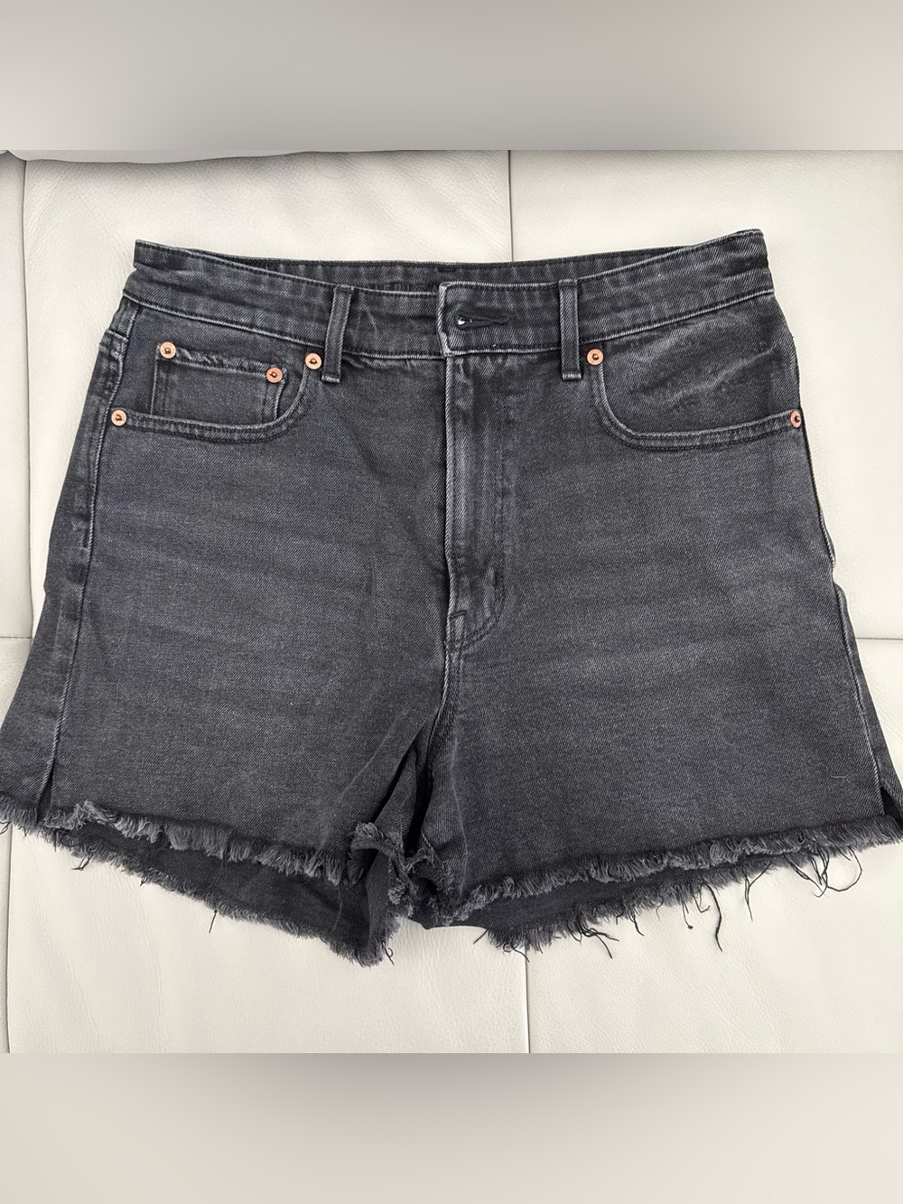 American Eagle Outfitters Highest Rise 90s Boyfriend Short